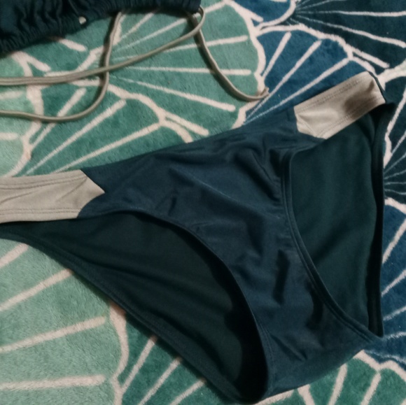 Bikini set - Picture 4 of 4